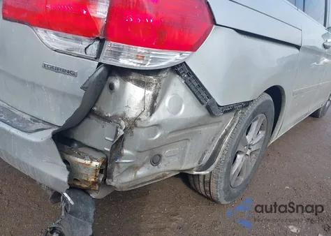 2009 Honda Odyssey Touring z USA, uszkodzony, nr VIN 5FNRL38939B008918